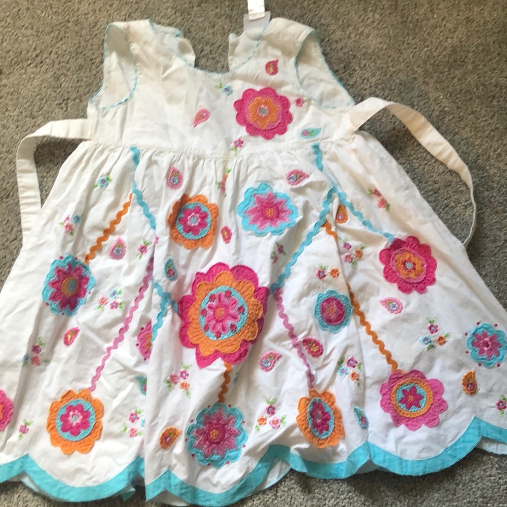 Girls floral dress